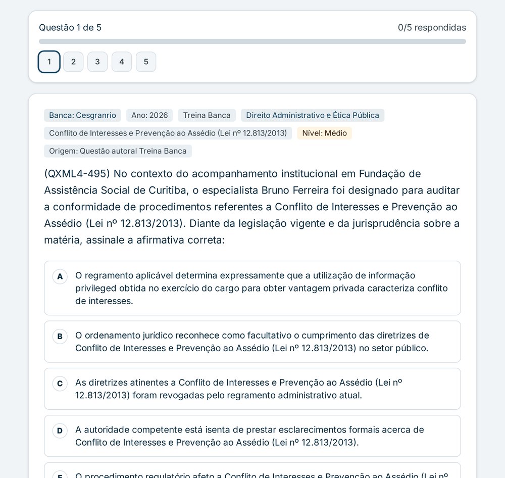 Tela real do Treina Banca: questão de concurso com banca, disciplina, nível e alternativas de A a E